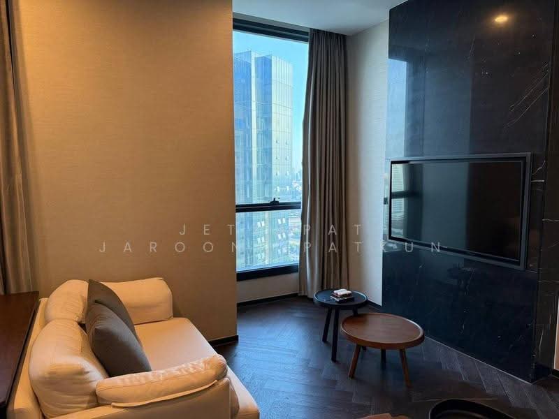 The Esse Sukhumvit 36, Bangkok, Soi Sukhumvit 36, Sukhumvit Road, Phra Kanong, Khlong Toei, Bangkok, 1 Bedroom, 43 sqm, Condo For Rent, by Jettapat Jaroonpipatkun, 500552474 - DDproperty.com