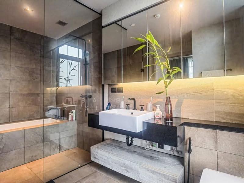 The Lofts Asoke, Bangkok, Sukhumvit 21 Road, Khlongtoei Nua, Watthana, Bangkok, 2 Bedrooms, 86 sqm, Condo For Rent, by Bangkok Residential, 500552483 - DDproperty.com