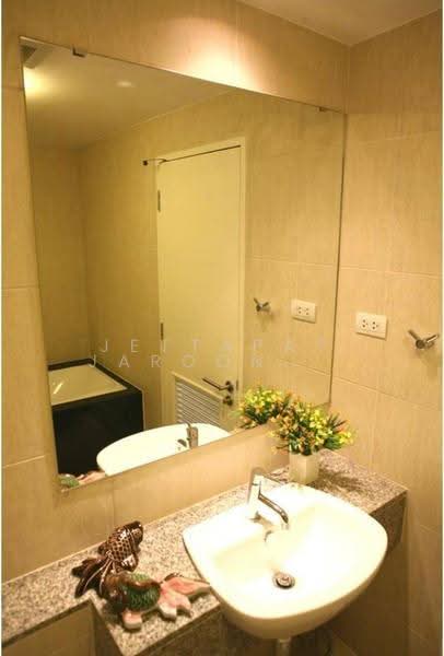 The Clover Thonglor Residence, Bangkok, Soi Sukhumvit 55, Khlong Tan Nua, Watthana, Bangkok, 1 Bedroom, 45 sqm, Condo For Rent, by Jettapat Jaroonpipatkun, 500552498 - DDproperty.com