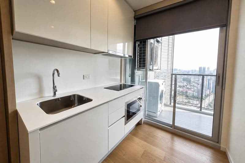 The Saint Residences Ladprao, Bangkok, 588 Vibhavadi-Rangsit Road, Jom Phon, Chatuchak, Bangkok, 1 Bedroom, 31 sqm, Condo For Rent, by ไพลิน เลิศวัฒนมงคล, 500552596 - DDproperty.com