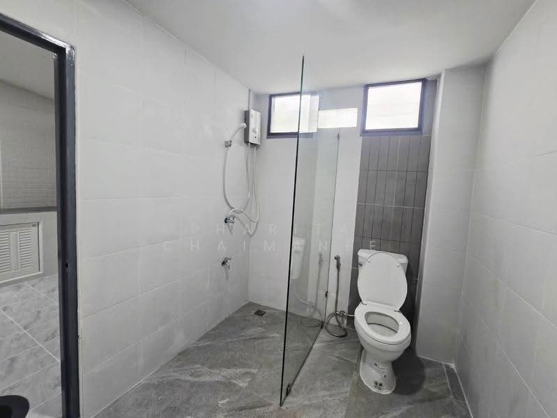 Newly Renovated Townhouse, Chiang Mai, San Phra Net, San Sai, Chiang Mai, 2 Bedrooms, 78 sqm, Townhouse For Sale, by Pharita Chaimanee, 500552598 - DDproperty.com