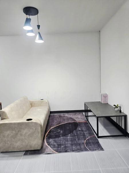 Newly Renovated Townhouse, Chiang Mai, San Phra Net, San Sai, Chiang Mai, 2 Bedrooms, 78 sqm, Townhouse For Sale, by Pharita Chaimanee, 500552598 - DDproperty.com