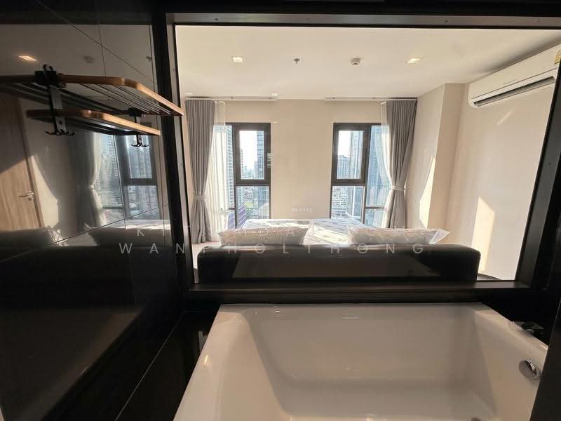 Rhythm Sukhumvit 36-38, Bangkok, 55 Soi Sukhumvit 36, Sukhumvit Road, Phra Kanong, Khlong Toei, Bangkok, 1 Bedroom, 50 sqm, Condo For Rent, by Kitsadapoom Wanpholthong, 500552603 - DDproperty.com