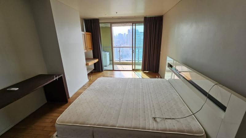 The Lakes, Bangkok, 123 Ratchadaphisek Road, Khlong Toei, Bangkok, 4 Bedrooms, 236 sqm, Condo For Rent, by Hathaichanok Saenset, 500552605 - DDproperty.com