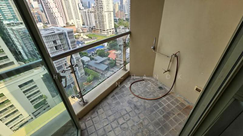 The Lakes, Bangkok, 123 Ratchadaphisek Road, Khlong Toei, Bangkok, 4 Bedrooms, 236 sqm, Condo For Rent, by Hathaichanok Saenset, 500552605 - DDproperty.com