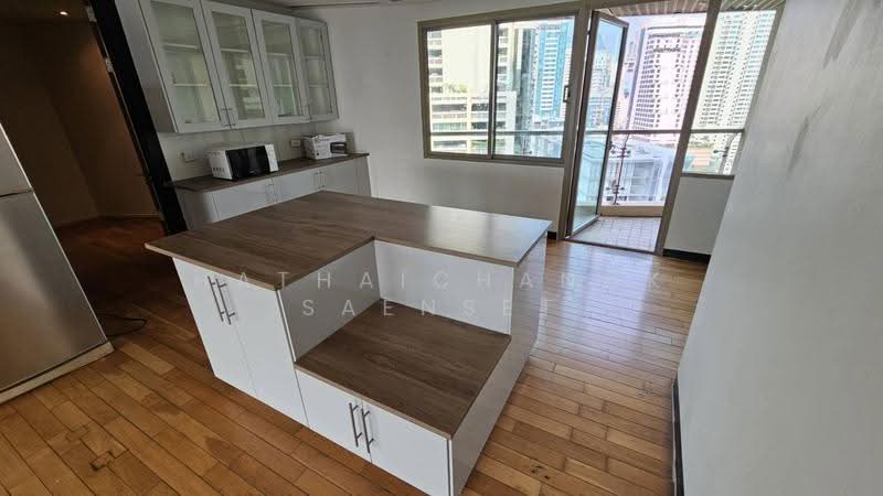 The Lakes, Bangkok, 123 Ratchadaphisek Road, Khlong Toei, Bangkok, 4 Bedrooms, 236 sqm, Condo For Rent, by Hathaichanok Saenset, 500552605 - DDproperty.com