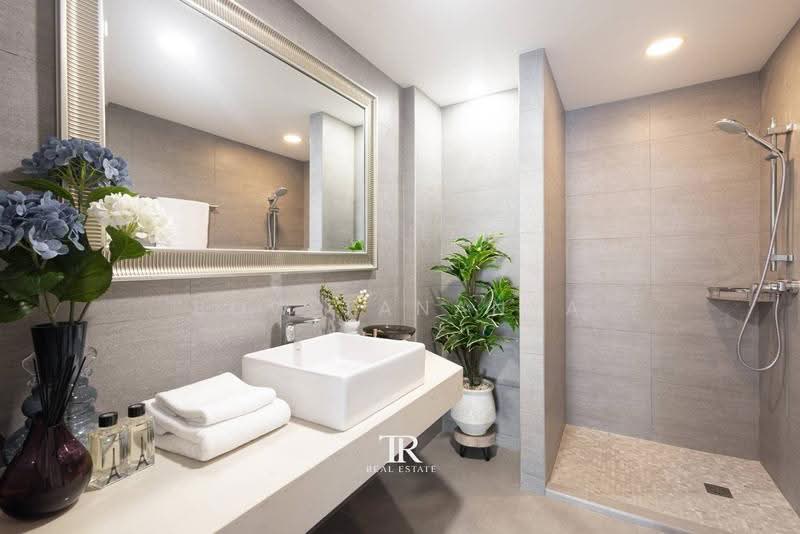 Sukhumvit Suite : สุขุมวิท สวีท, กรุงเทพ, 19 ซอยสุขุมวิท 13, คลองเตยเหนือ, วัฒนา, กรุงเทพ, 200 ตร.ม., คอนโด ให้เช่า, โดย Bow Tananya, 500552622 - DDproperty.com