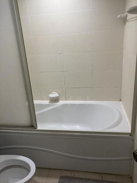 Lumpini Suite Sukhumvit 41, Bangkok, Soi Sukhumvit 41, Khlong Tan Nua, Watthana, Bangkok, 2 Bedrooms, 70 sqm, Condo For Rent, by Sompob Buaparungsri, 500552626 - DDproperty.com