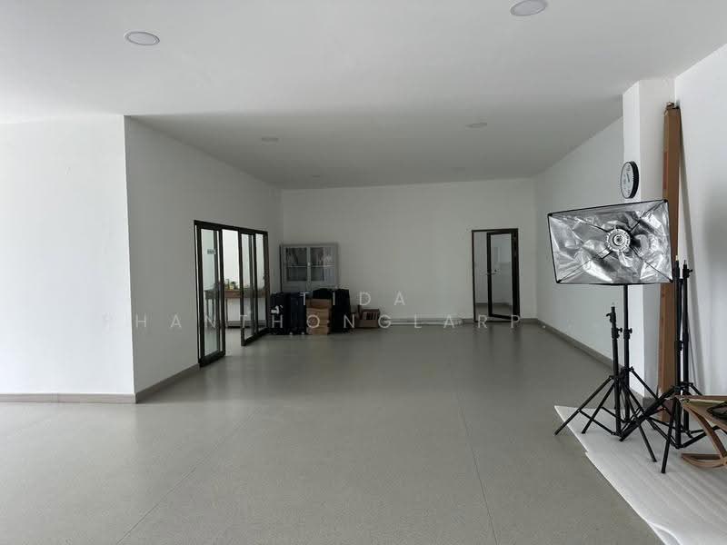 ขาย/ให้เช่า โรงงาน นิคมอุตสาหกรรมบางปู (Bang Pu Industrial Estate) 14,842 ตร.ม., สมุทรปราการ, แพรกษา, เมืองสมุทรปราการ, สมุทรปราการ, 14,842 ตร.ม., โกดัง-โรงงาน ขาย, โดย Tida phanthonglarptawee, 500552627 - DDproperty.com