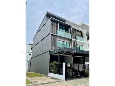 ขาย - Landmark Ekamai-Ramindra : แลนด์มาร์ค เอกมัย-รามอินทรา, กรุงเทพ