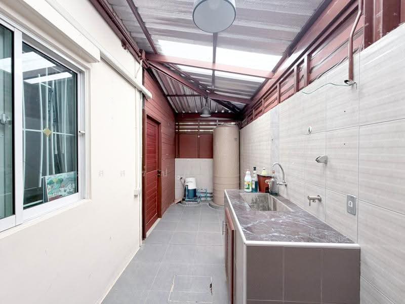 Lalin Town Lio Rangsit-Klong 2, Pathum Thani, Soi Rangsit-Nakhon Nayok 31, Rangsit-Nakhon Nayok Road, Khlong Song, Khlong Luang, Pathum Thani, 4 Bedrooms, 130 sqm, Townhouse For Sale, by ภัสสร์ปภา นิลคช, 500552641 - DDproperty.com