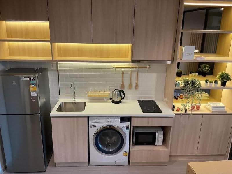 Life Ladprao, Bangkok, 992 Ladprao Road, Jom Phon, Chatuchak, Bangkok, 1 Bedroom, 35 sqm, Condo For Sale, by Narupon Jongmanwattana, 500552646 - DDproperty.com