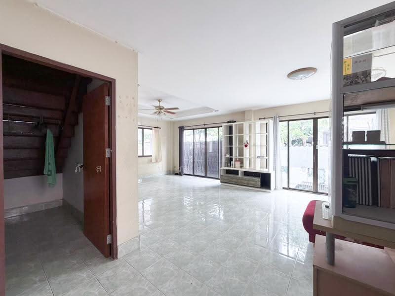 บ้านเดี่ยว ซอยพระแม่มหาการุณย์, Nonthaburi, ติวานนท์, Ban Mai, Pak Kret, Nonthaburi, 3 Bedrooms, 350 sqm, Single Detached House For Sale, by ภัสสร์ปภา นิลคช, 500552650 - DDproperty.com
