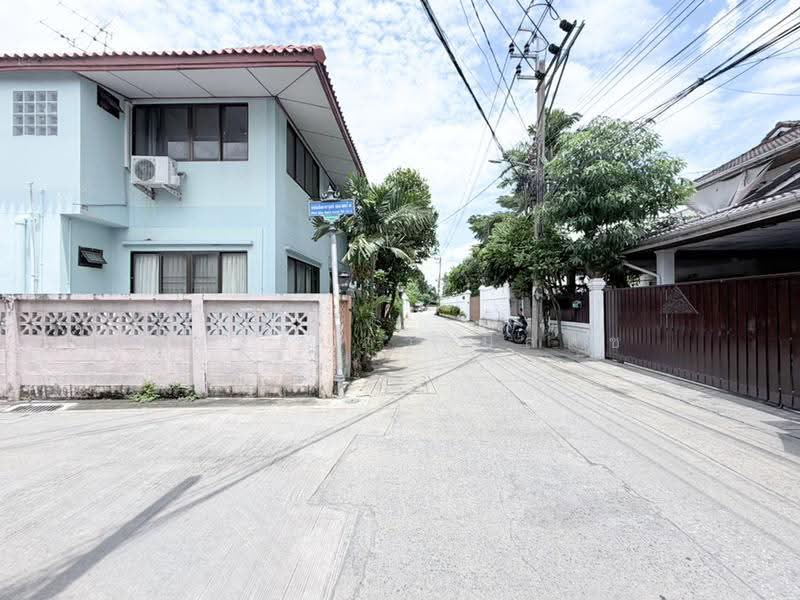 บ้านเดี่ยว ซอยพระแม่มหาการุณย์, Nonthaburi, ติวานนท์, Ban Mai, Pak Kret, Nonthaburi, 3 Bedrooms, 350 sqm, Single Detached House For Sale, by ภัสสร์ปภา นิลคช, 500552650 - DDproperty.com
