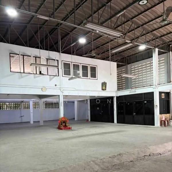 Warehouse with office for rent in the Din Daeng area—a prime location near the Din Daeng Expressway, Bangkok, Din Daeng, Bangkok, , 580 sqm, Warehouse/Factory For Rent, by Tida phanthonglarptawee, 500552679 - DDproperty.com