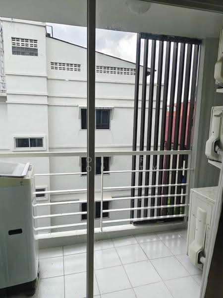 Elements Srinakarin : อิลีเม้นท์ ศรีนครินทร์, กรุงเทพ, 43-1 ซอยสุภาพงษ์ 3 แยก 4 ถนนศรีนครินทร์, หนองบอน, ประเวศ, กรุงเทพ, 62 ตร.ม., คอนโด ให้เช่า, โดย Holtop Property, 500552688 - DDproperty.com