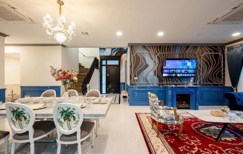 Nantawan Rama 9 - New Krungthepkreetha, Bangkok, Saphan Sung, Bangkok, 4 Bedrooms, 305 sqm, Single Detached House For Rent, by Wanlapa Charoonthum, 500552728 - DDproperty.com
