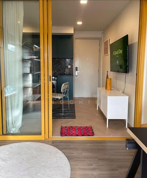 The Base Sukhumvit 50, Bangkok, Soi Roem Charoen 1, Sukhumvit 50 Road, Phra Kanong, Khlong Toei, Bangkok, 1 Bedroom, 38 sqm, Condo For Rent, by Chanon Phangchienghien, 500552737 - DDproperty.com