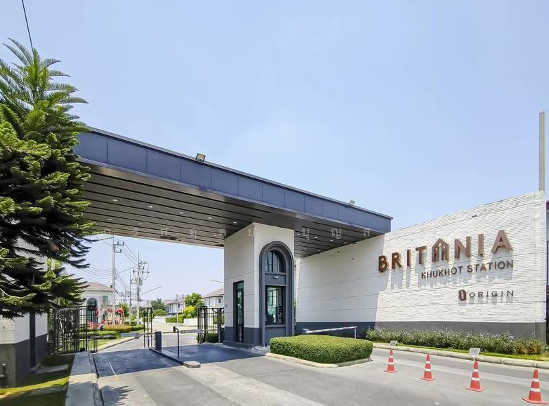 Britania Kukot Station : บริทาเนีย คูคต สเตชั่น, ปทุมธานี, ถนนลำลูกกา 13, คูคต, ลำลูกกา, ปทุมธานี, 150 ตร.ม., บ้านแฝด ขาย, โดย กรกฤตย์ บุญสระ, 500552804 - DDproperty.com