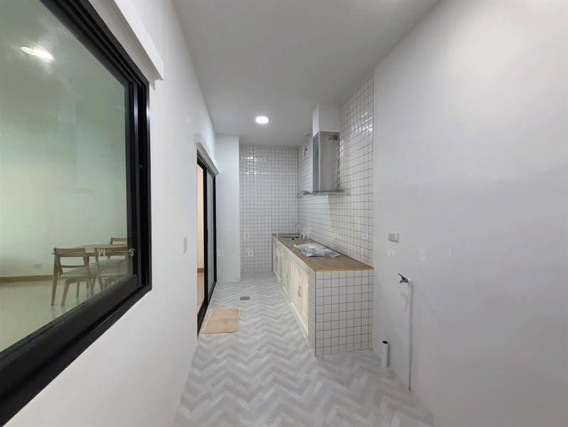Medio Nimitmai, Bangkok, Nimit Mai Road, Sai Kong Din, Khlong Sam Wa, Bangkok, 3 Bedrooms, 120 sqm, Townhouse For Sale, by คุณ อาทิตยา พรมชัยชนะ (พลู), 500552840 - DDproperty.com