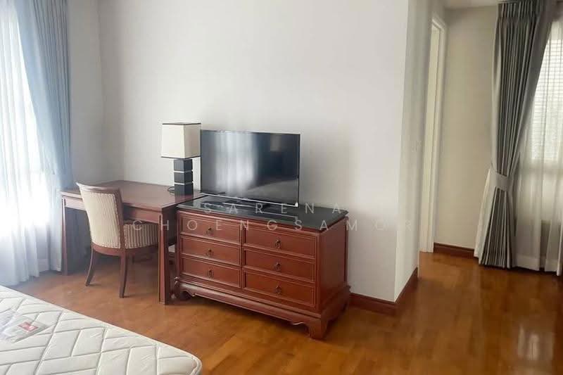 The Bangkok Sukhumvit 43, Bangkok, Soi Sukhumvit 43, Khlong Tan Nua, Watthana, Bangkok, 2 Bedrooms, 116 sqm, Condo For Rent, by Sarena Choengsamor, 500552861 - DDproperty.com