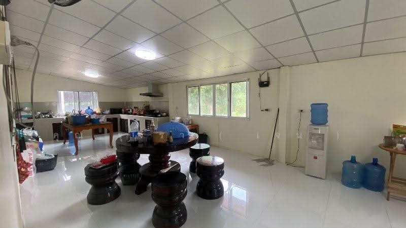 บ้านเดี่ยว ทรงไทยล้านนา พร้อมโกดังและออฟฟิศระยอง ถูกสุดในระยอง, Rayong, บ้านค่าย, Ta Khan, Ban Khai, Rayong, 4 Bedrooms, 4,800 sqm, Single Detached House For Sale, by คุณ รุจิรา ( เจน ), 500552875 - DDproperty.com