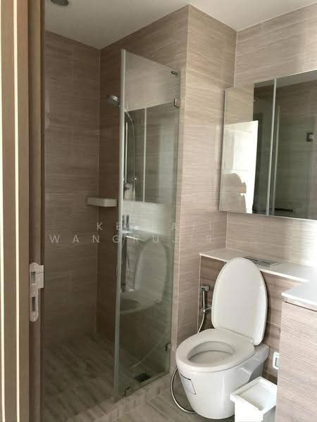 Whizdom Essence, Bangkok, 5 Piyabutr 1 Alley, Bang Chak, Phra Khanong, Bangkok, 1 Bedroom, 35 sqm, Condo For Rent, by Keerati Wangrujirakul, 500552886 - DDproperty.com