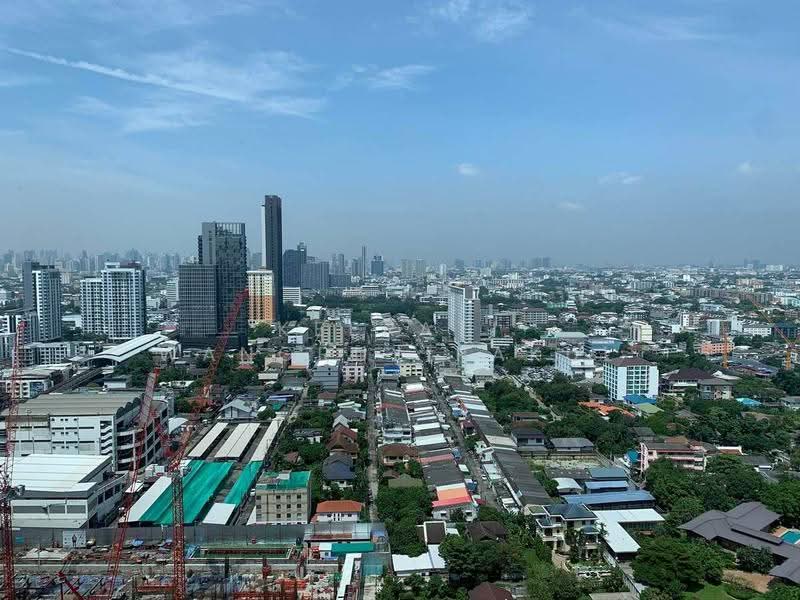 Whizdom Essence, Bangkok, 5 Piyabutr 1 Alley, Bang Chak, Phra Khanong, Bangkok, 1 Bedroom, 35 sqm, Condo For Rent, by Keerati Wangrujirakul, 500552886 - DDproperty.com