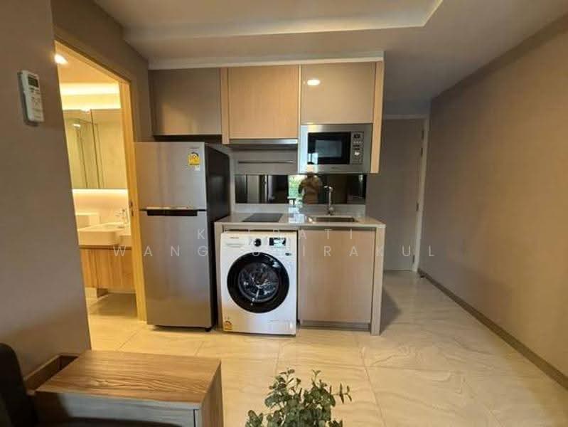 Walden Asoke, Bangkok, 120 12 Sukhumvit Road, Khlongtoei Nua, Watthana, Bangkok, 1 Bedroom, 37 sqm, Condo For Rent, by Keerati Wangrujirakul, 500552960 - DDproperty.com