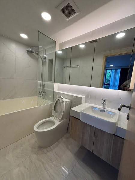 Walden Asoke, Bangkok, 120 12 Sukhumvit Road, Khlongtoei Nua, Watthana, Bangkok, 1 Bedroom, 37 sqm, Condo For Rent, by Keerati Wangrujirakul, 500552960 - DDproperty.com