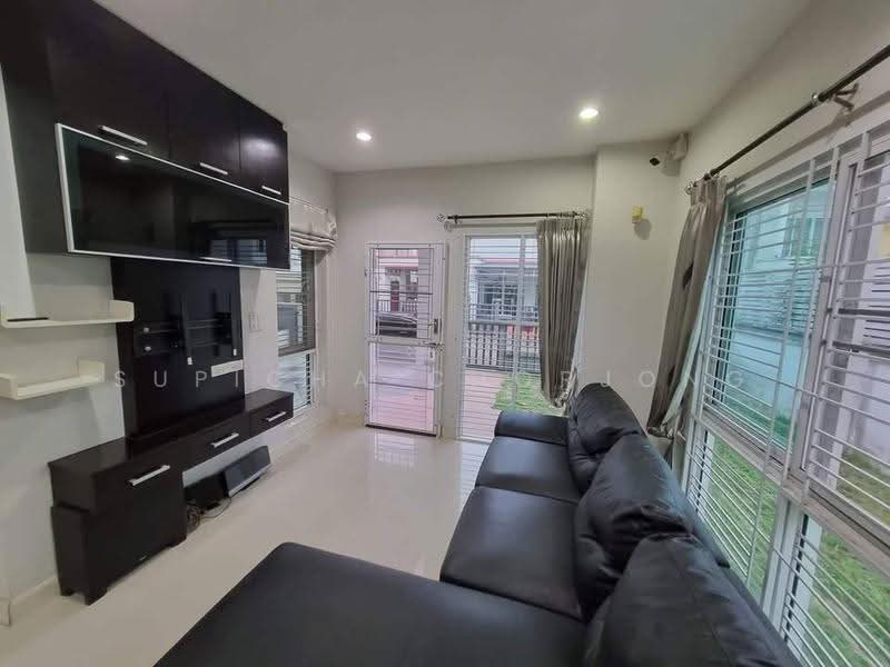 undefined, Chon Buri (Pattaya), Surasak, Si Racha, Chon Buri (Pattaya), 4 Bedrooms, 300 sqm, Single Detached House For Sale, by Supicha Chorjong, 500553014 - DDproperty.com