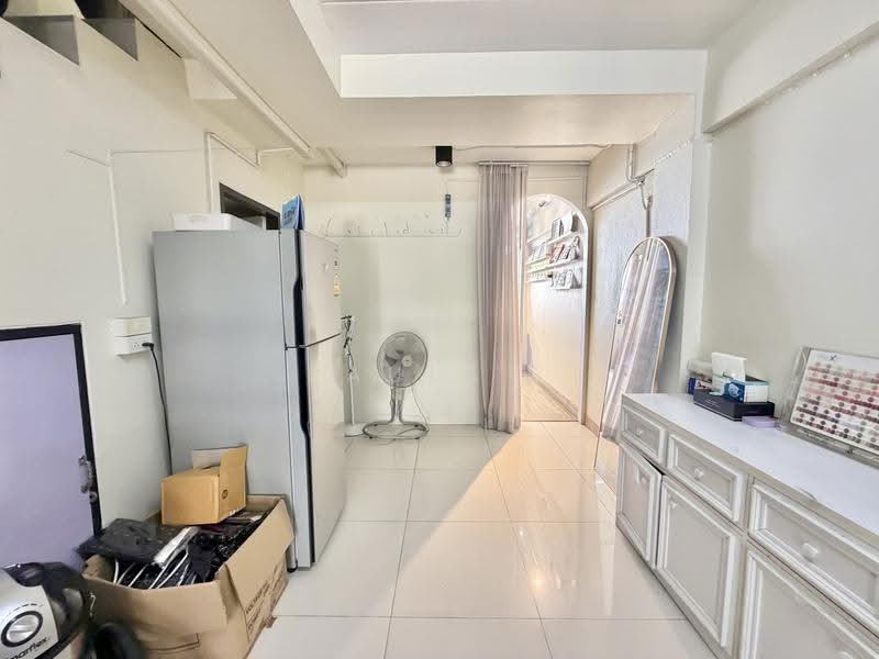 Arinsiri Sukhumvit, Chon Buri (Pattaya), สุขุมวิท, Saen Suk, Muang Chon Buri, Chon Buri (Pattaya), , 100 sqm, Shophouse For Sale, by Paula ., 500553028 - DDproperty.com
