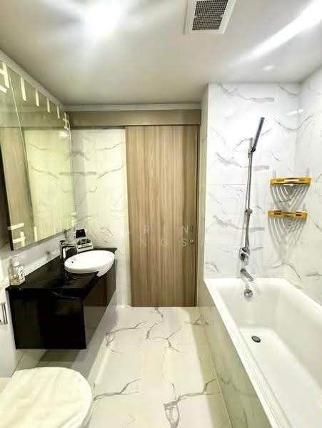 Cloud Thonglor-Phetchaburi, Bangkok, 1986 New Petchaburi Road, Bang Kapi, Huai Khwang, Bangkok, 1 Bedroom, 32 sqm, Condo For Rent, by Sarena Choengsamor, 500553082 - DDproperty.com