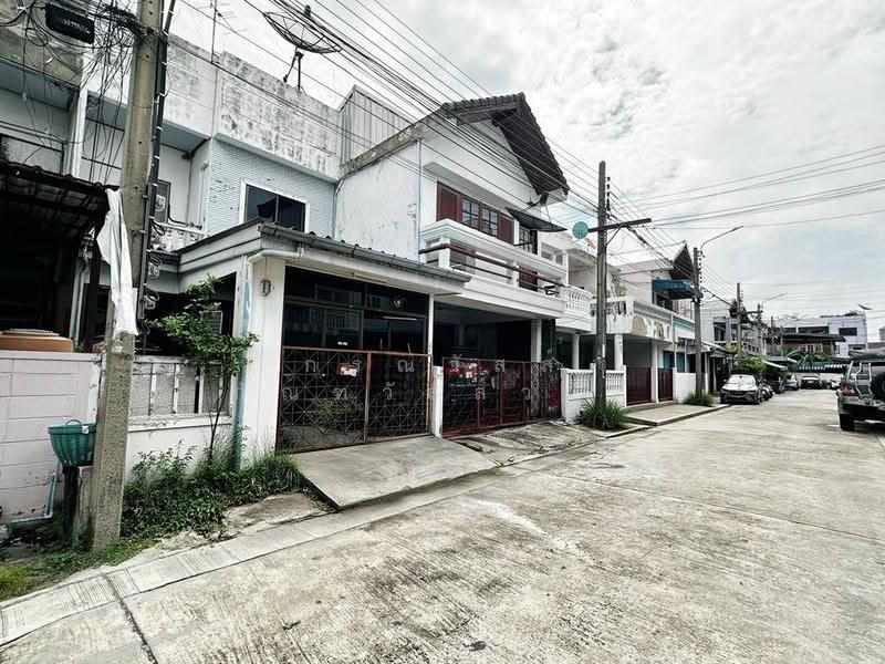 ขาย ทาวน์เฮ้าส์ หมู่บ้านจรัญวิลล่า 1, Bangkok, Nong Kham, Nong Khaem, Bangkok, 2 Bedrooms, 80 sqm, Townhouse For Sale, by กรณวัสส์ กัณฑวัสส์วงส์, 500553099 - DDproperty.com