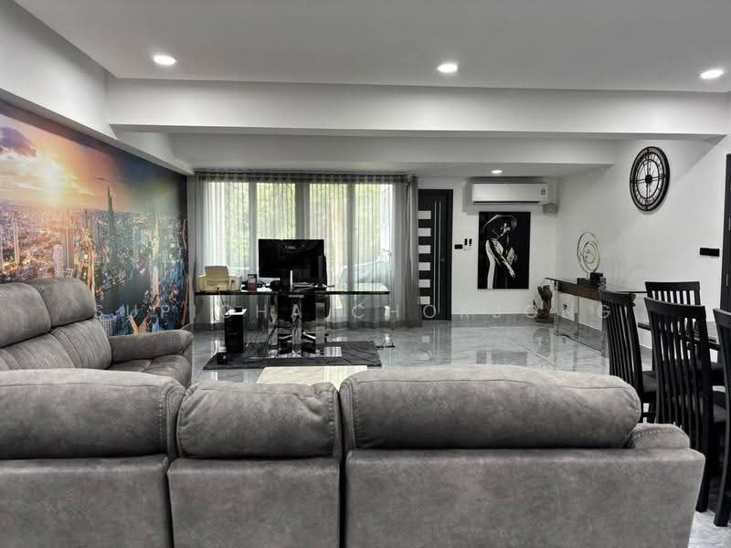 Ruamchok Condo View 2, Chon Buri (Pattaya), Nong Pru, Bang Lamung (Pattaya), Chon Buri (Pattaya), 2 Bedrooms, 148 sqm, Condo For Sale, by Supicha Chorjong, 500553123 - DDproperty.com