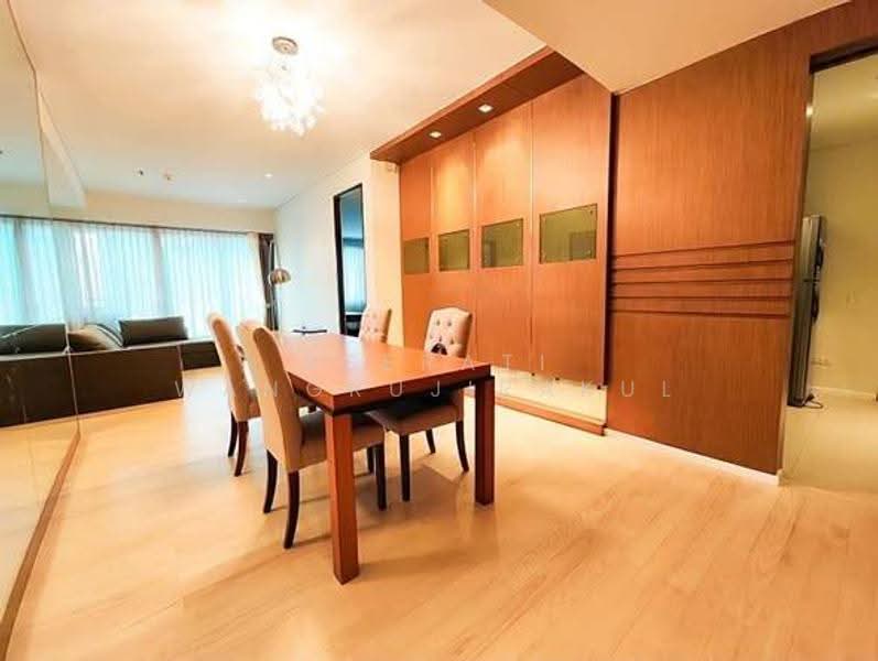 The Lakes, Bangkok, 123 Ratchadaphisek Road, Khlong Toei, Bangkok, 2 Bedrooms, 101 sqm, Condo For Sale, by Keerati Wangrujirakul, 500553132 - DDproperty.com