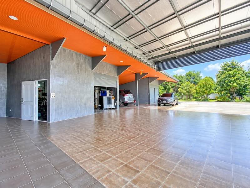 บ้านเดี่ยว พร้อมที่ดินแปลงใหญ่ หมู่บ้านสันป่าตั้ง, Nakhon Nayok, Nong Saeng, Pak Phli, Nakhon Nayok, 6 Bedrooms, 7,288 sqm, Single Detached House For Sale, by ภัทรนัน อิศรางกูร ณ อยุธยา, 500553138 - DDproperty.com