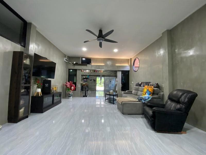 บ้านเดี่ยว พร้อมที่ดินแปลงใหญ่ หมู่บ้านสันป่าตั้ง, Nakhon Nayok, Nong Saeng, Pak Phli, Nakhon Nayok, 6 Bedrooms, 7,288 sqm, Single Detached House For Sale, by ภัทรนัน อิศรางกูร ณ อยุธยา, 500553138 - DDproperty.com