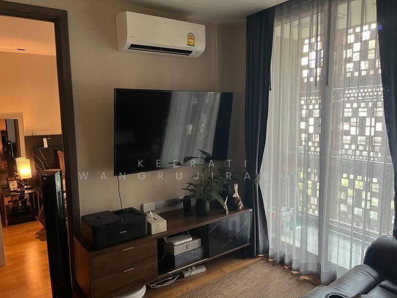 Altitude Samyan-Silom, Bangkok, 195 Si Phraya Road, Maha Phrutharam, Bang Rak, Bangkok, 2 Bedrooms, 44 sqm, Condo For Sale, by Keerati Wangrujirakul, 500553141 - DDproperty.com