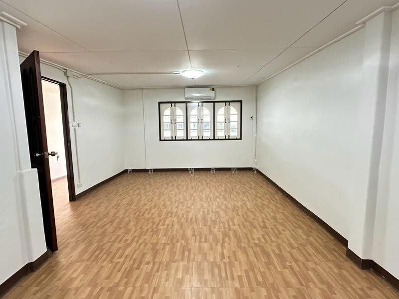 ขายทาวน์เฮ้าส์ 2 ชั้นครึ่ง 28.8 ตร.ว หลังมุม พระราม2 ซอย27, Bangkok, Bangmot, Chom Thong, Bangkok, 3 Bedrooms, 250 sqm, Townhouse For Sale, by มงคล พูลทรัพย์, 500553156 - DDproperty.com