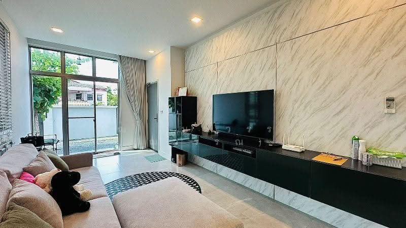Baan Sudjit Nivate, Bangkok, Rama II Road, Samae Dam, Bang Khun Thian, Bangkok, 4 Bedrooms, 200 sqm, Single Detached House For Sale, by คุณ ธนพวรรณ (ณวรรณ), 500553183 - DDproperty.com