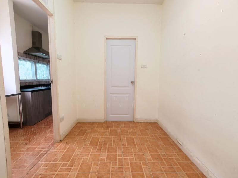Lalin Greenville Rama 9-Onnuch-Suvannabhumi, Bangkok, Soi Lalin Greenville, Prawet, Bangkok, 4 Bedrooms, 200 sqm, Single Detached House For Sale, by จิระเมศร์ วราสิทธิ์สิริ, 500553189 - DDproperty.com