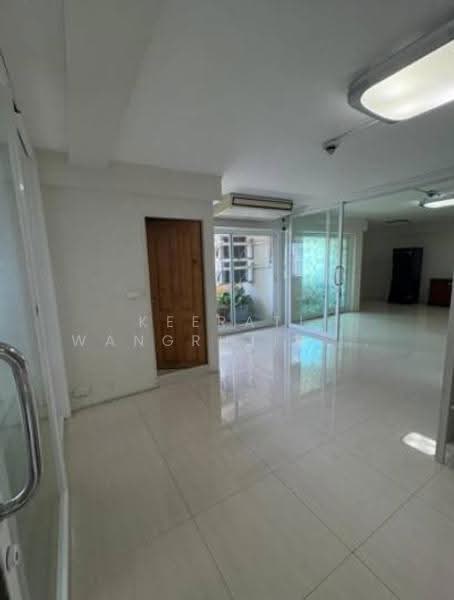 ITF Silom Palace, Bangkok, 160 Soi Naradhiwas Rajanagarindra 1, Suriyawong, Bang Rak, Bangkok, 1 Bedroom, 46 sqm, Condo For Sale, by Keerati Wangrujirakul, 500553212 - DDproperty.com