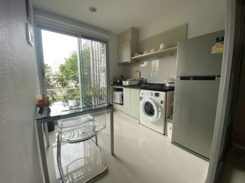 Rhythm Sathorn-Narathiwas, Bangkok, 651 Naradhiwas Rajanagarindra Road, Thung Maha Mek, Sathon, Bangkok, 2 Bedrooms, 46 sqm, Condo For Sale, by Kitha Sopha, 500553255 - DDproperty.com