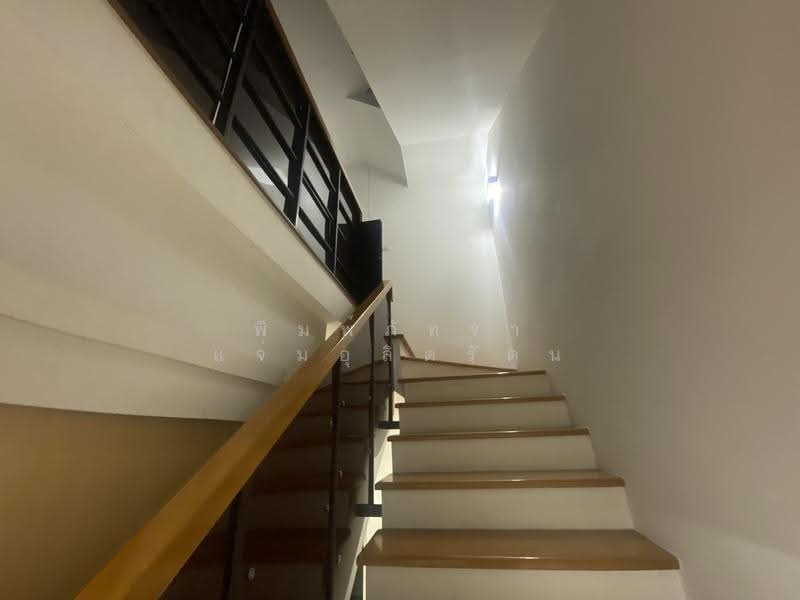 Areeya Mandarina Sukhumvit 77 : อารียา แมนดารีนา สุขุมวิท 77, กรุงเทพ, ถนนสุขุมวิท 77 (อ่อนนุช), สวนหลวง, กรุงเทพ, 200 ตร.ม., ทาวน์เฮ้าส์ ให้เช่า, โดย พิมพ์ภัทรา แจ่มอุลิตรัตน, 500553311 - DDproperty.com