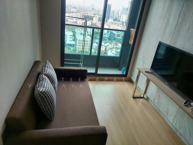 Lumpini Suite Dindaeng-Ratchaprarop, Bangkok, Asoke-Dindaeng Road, Din Daeng, Bangkok, 1 Bedroom, 30 sqm, Condo For Rent, by Teerapat Vithayakornbundit, 500553331 - DDproperty.com