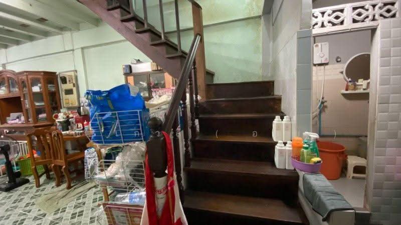 อาคารพาณิชย์ 3 ชั้น ซอยอิสรภาพ 30,32 ใกล้ MRT สถานีอิสรภาพ, กรุงเทพ, อิสรภาพ, วัดอรุณ, บางกอกใหญ่, กรุงเทพ, 220 ตร.ม., ตึกแถว-อาคารพาณิชย์ ขาย, โดย คุณ เกวลี ( ออย ), 500553353 - DDproperty.com