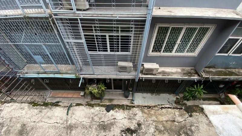 อาคารพาณิชย์ 3 ชั้น ซอยอิสรภาพ 30,32 ใกล้ MRT สถานีอิสรภาพ, กรุงเทพ, อิสรภาพ, วัดอรุณ, บางกอกใหญ่, กรุงเทพ, 220 ตร.ม., ตึกแถว-อาคารพาณิชย์ ขาย, โดย คุณ เกวลี ( ออย ), 500553353 - DDproperty.com