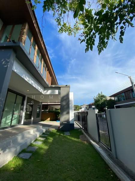 Burasiri Pattanakarn, Bangkok, New Pattanakarn Road, Prawet, Bangkok, 4 Bedrooms, 210 sqm, Single Detached House For Sale, by HOME Real Estate Service, 500553382 - DDproperty.com