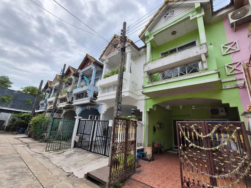 หมู่บ้านตะวันนา ซอยจตุโชติ 12, กรุงเทพ, จตุโชติ 12, ออเงิน, สายไหม, กรุงเทพ, 90 ตร.ม., ทาวน์เฮ้าส์ ขาย, โดย กรกฤตย์ บุญสระ, 500553395 - DDproperty.com